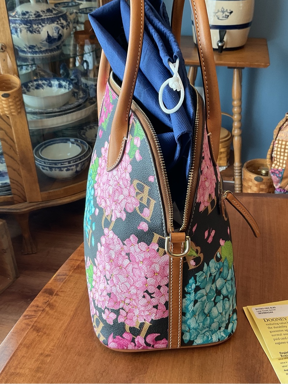 Dooney & Bourke Black Floral Hydrangea Large Dome Satchel with wallet - Picture 4 of 16